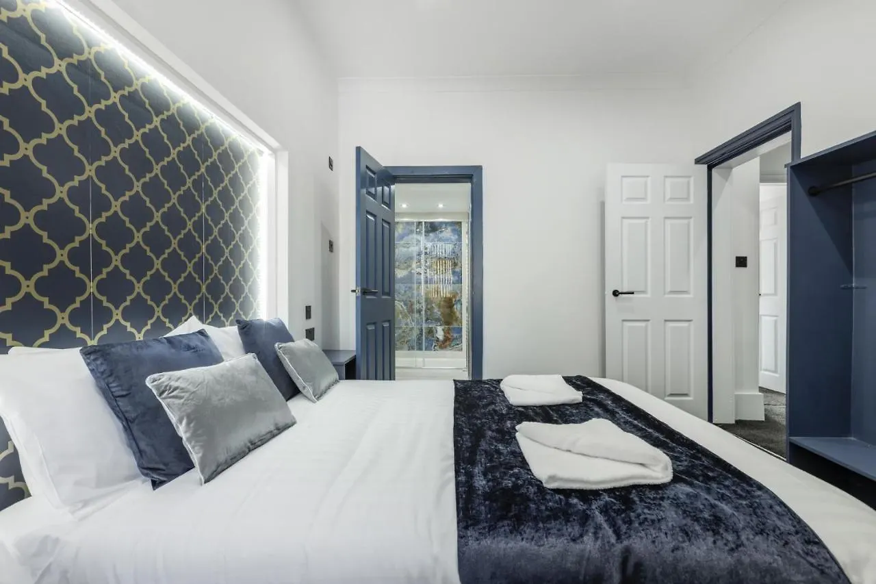Crystal Towers Sasco Apartments Blackpool